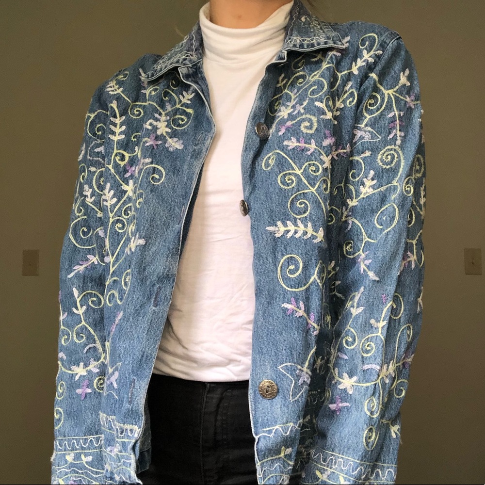 Vintage embroidered denim jacket